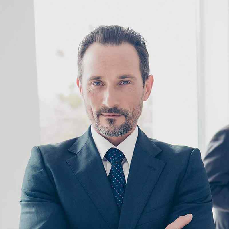 https://attabyholding.com/wp-content/uploads/2019/04/img-people-06.jpg